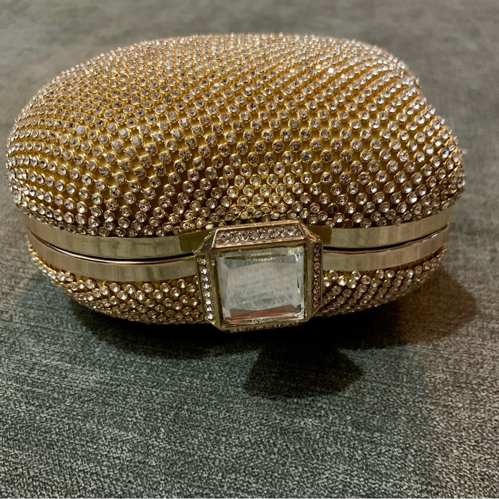 Gold Jeweled Apple Clutch - Picture 7 of 9